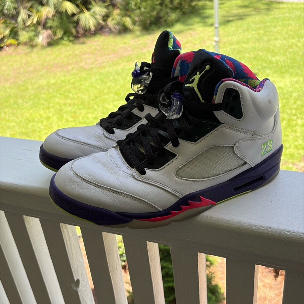 Air Jordan Retro Neon Basketball Shoes